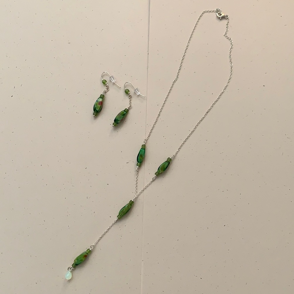 Sterling silver green why necklace with matching earrings
